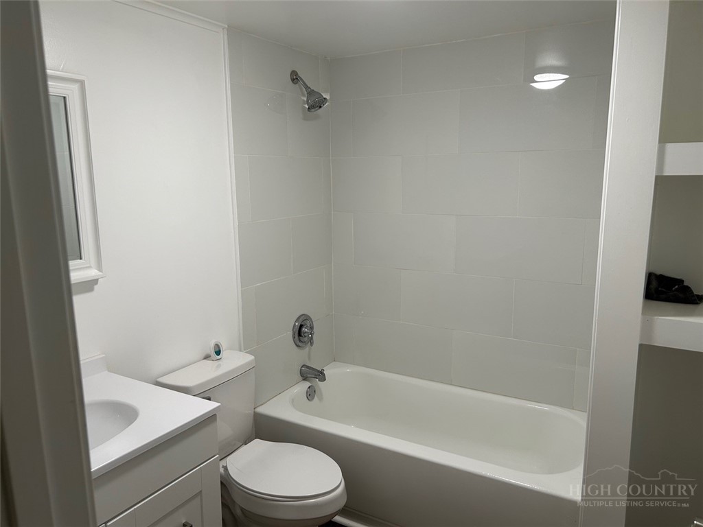 117 White Rock Road Thurmond, NC 28683 - Photo 17 of 44