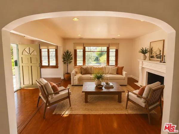 $3,595 | 5015 Edgewood Place, Los Angeles, CA 90019