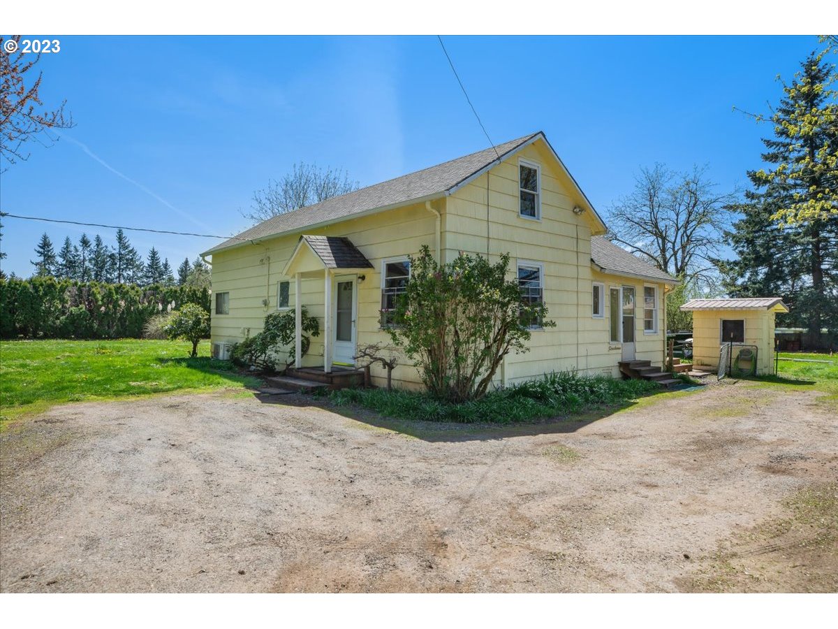 19331 South Meyers Road Oregon City, OR 97045 - Photo 1 of 40 Gallery Image 1
