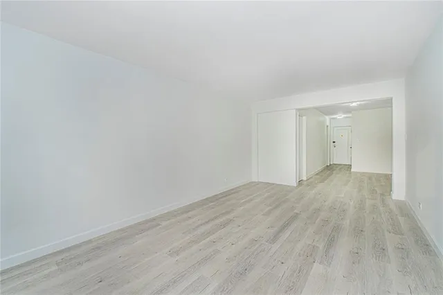 $655,000 | 221 McDonald Avenue, Unit 5C | Windsor Terrace