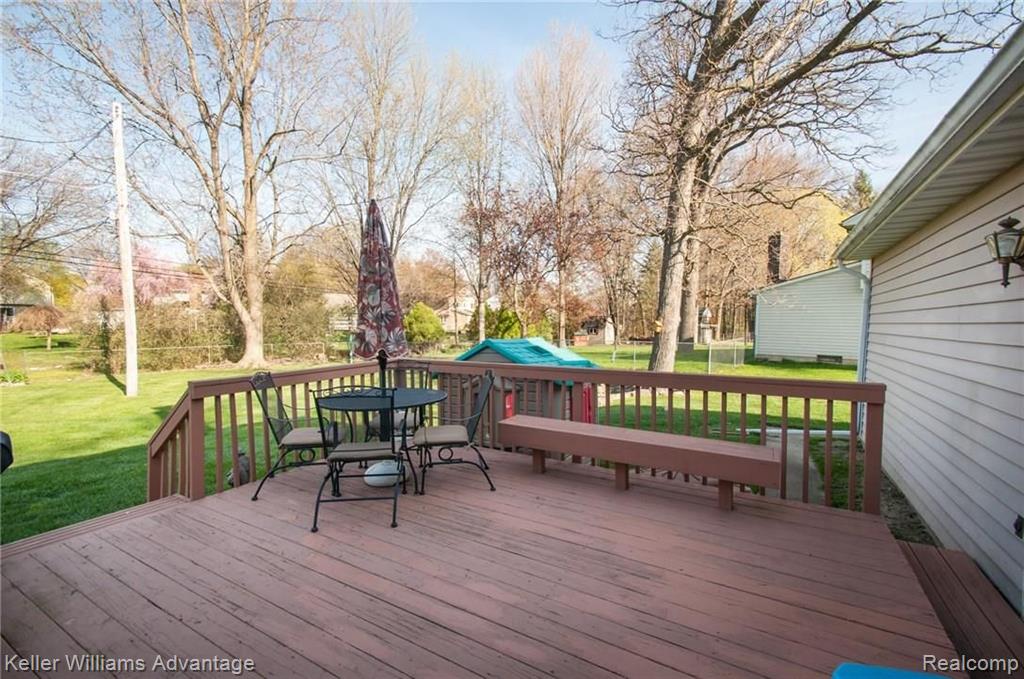 14466 Riverside Street Livonia, MI 48154 - Photo 39 of 44 Gallery Image 39