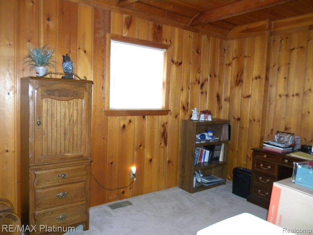 1685 Clark Lake Road Brighton, MI 48114 - Photo 14 of 25 1st Floor Bedroom