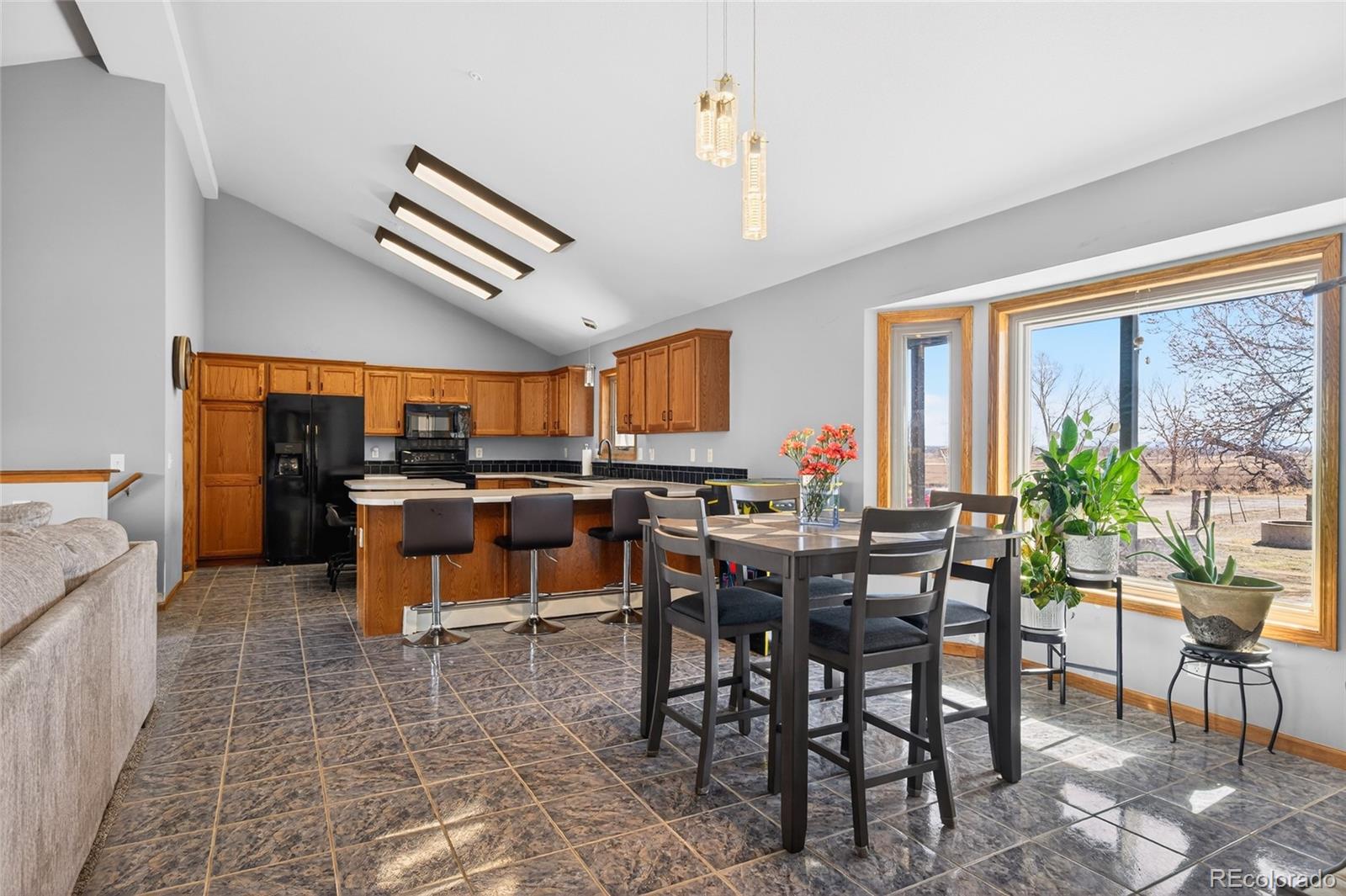 11470 Riverdale Road Denver, CO 80233 - Photo 5 of 50