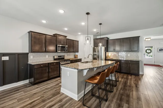 $719,500 | 321 Union Dr Mount, Mount Juliet, TN 37122