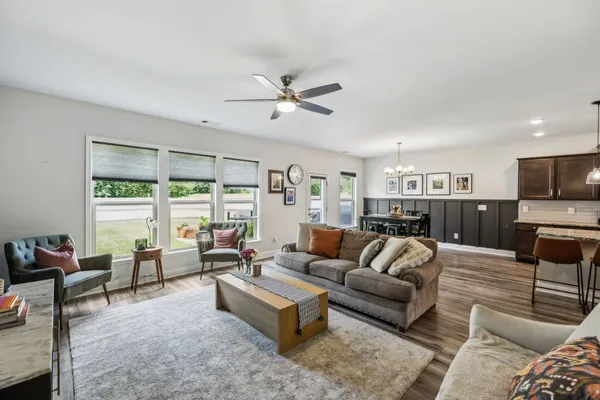 $669,900 | 321 Union Dr Mount, Mount Juliet, TN 37122