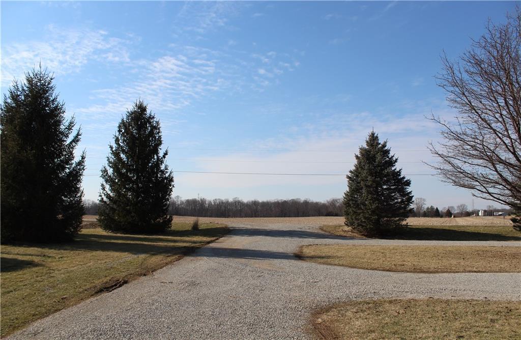 2705 Rudy Troy, OH 45373 - Photo 25 of 31