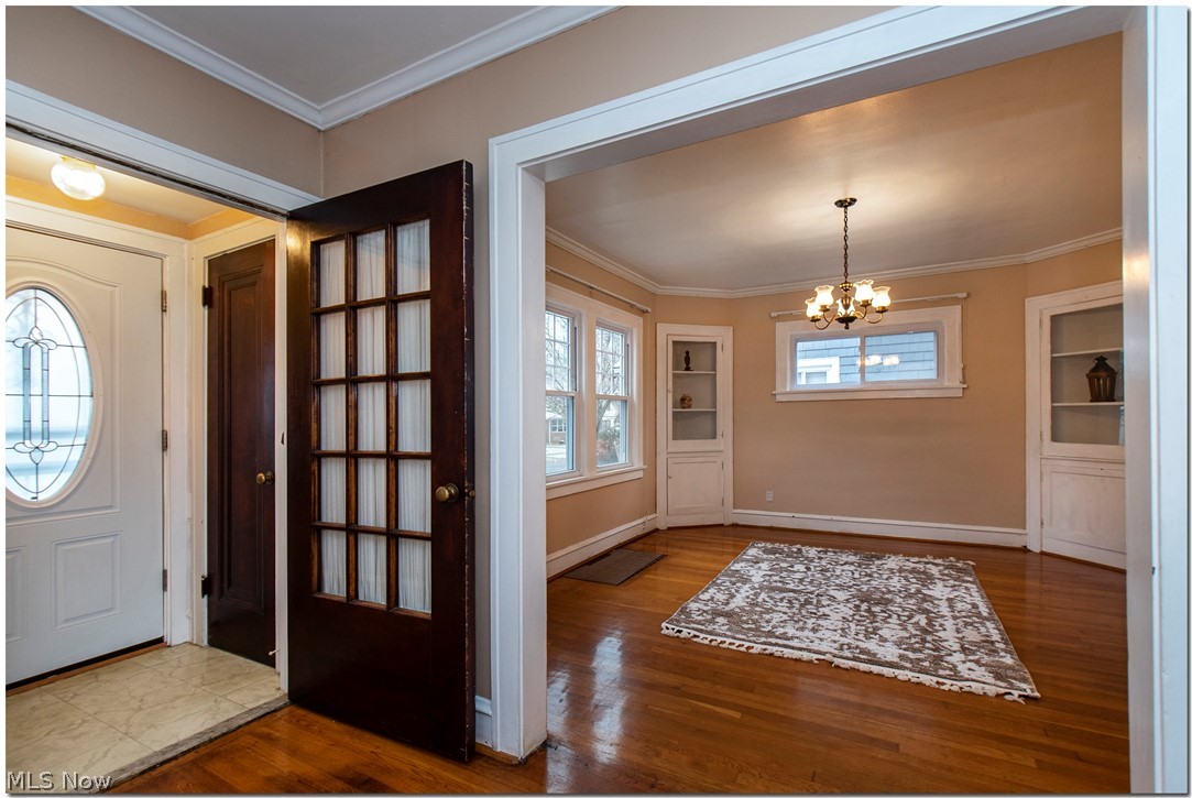 971 Pembrook Road Cleveland Heights, OH 44121 - Photo 5 of 28