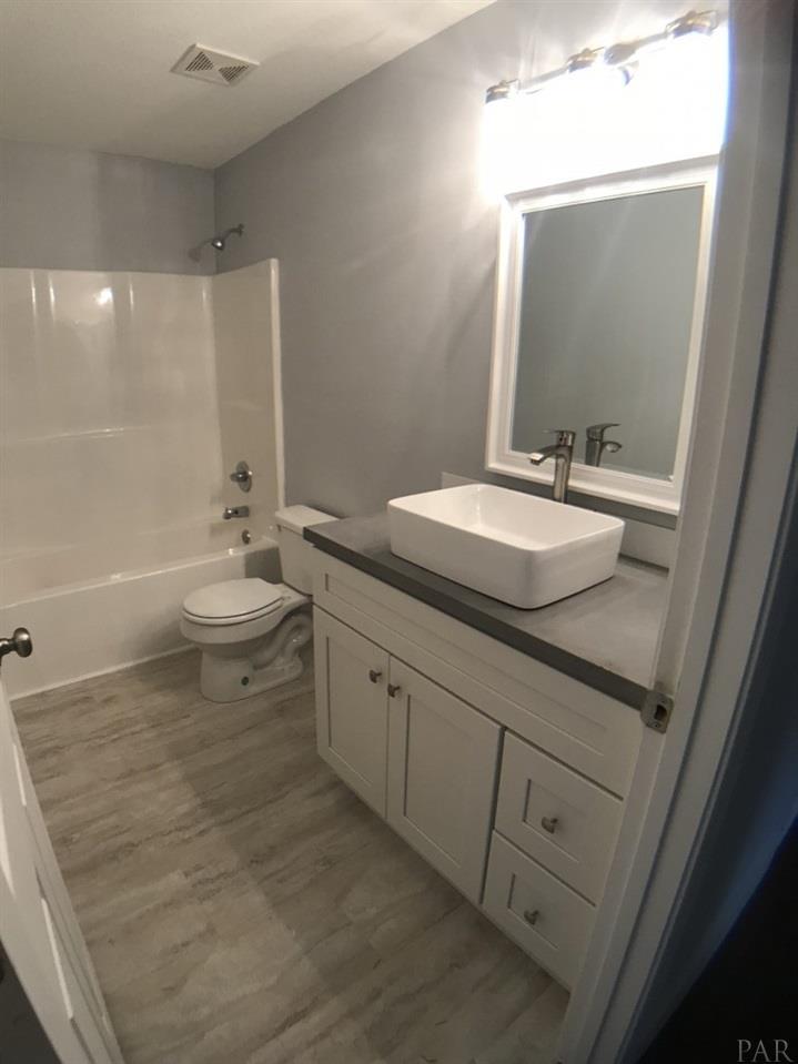 4163 Woodville Road Milton, FL 32583 - Photo 10 of 13