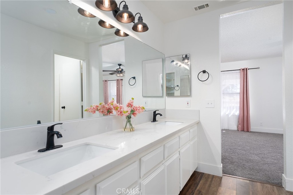 16433 Ocotilla Road Apple Valley, CA 92307 - Photo 20 of 43