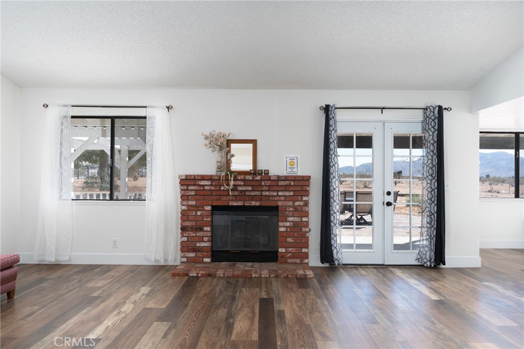 16433 Ocotilla Road Apple Valley, CA 92307 - Photo 7 of 43