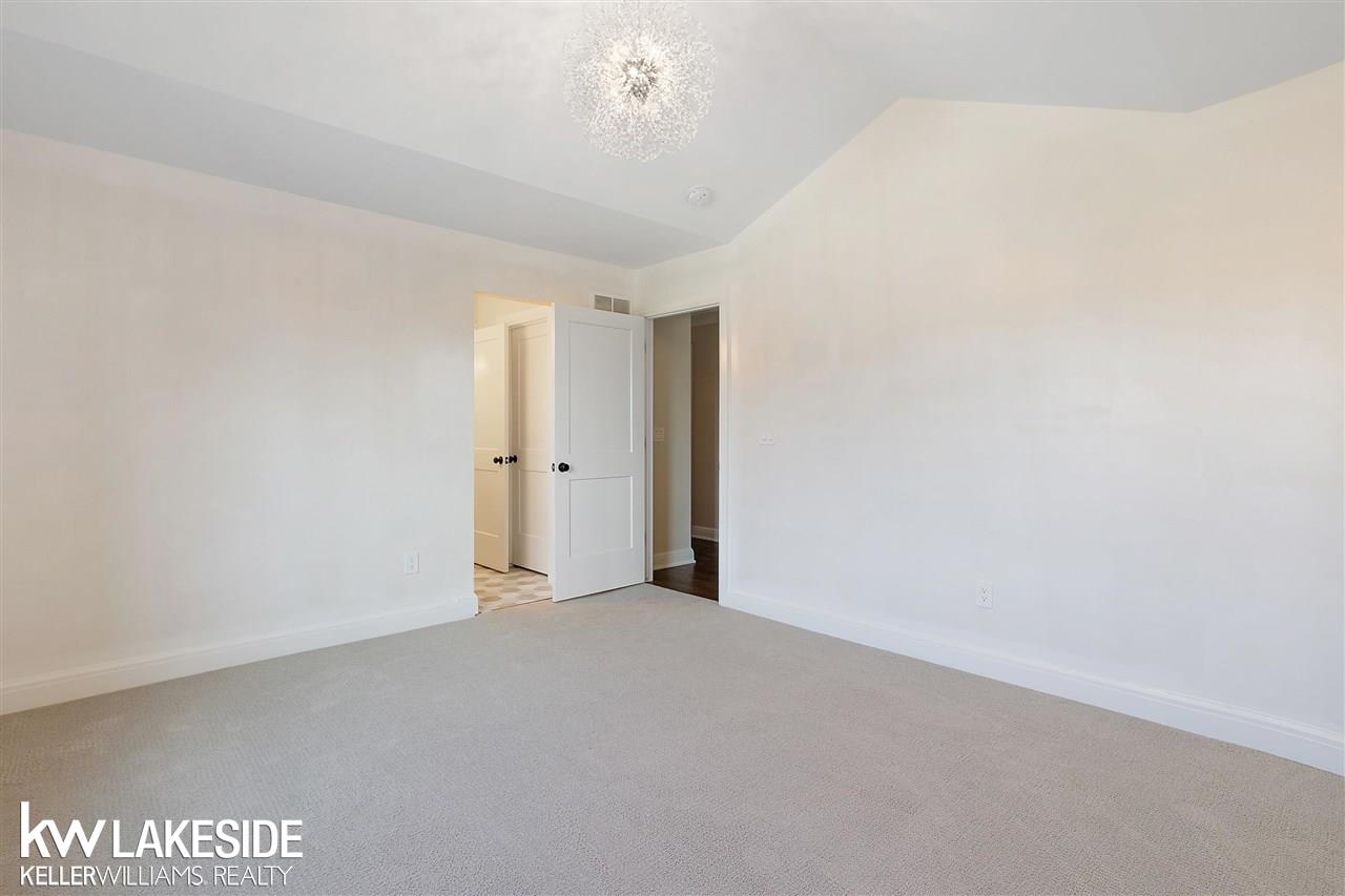 1922 Traceky, Unit 286 Rochester Hills, MI 48306 - Photo 45 of 51