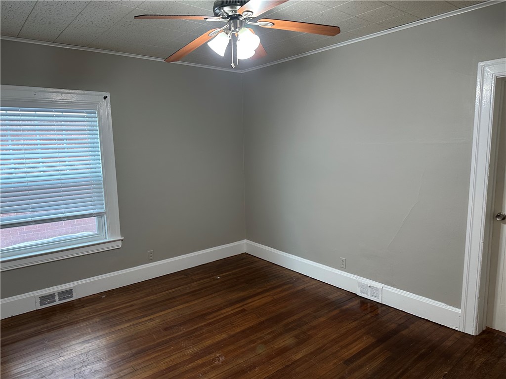 133-135 Gorsline Street Rochester, NY 14613 - Photo 26 of 31