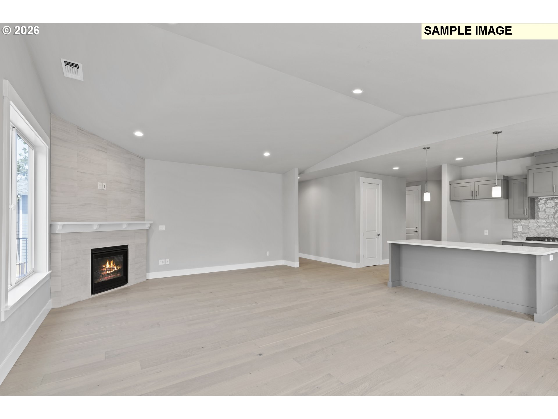 3225 South Magnolia Street, Unit L737 Cornelius, OR 97113 - Photo 4 of 13 Great Room