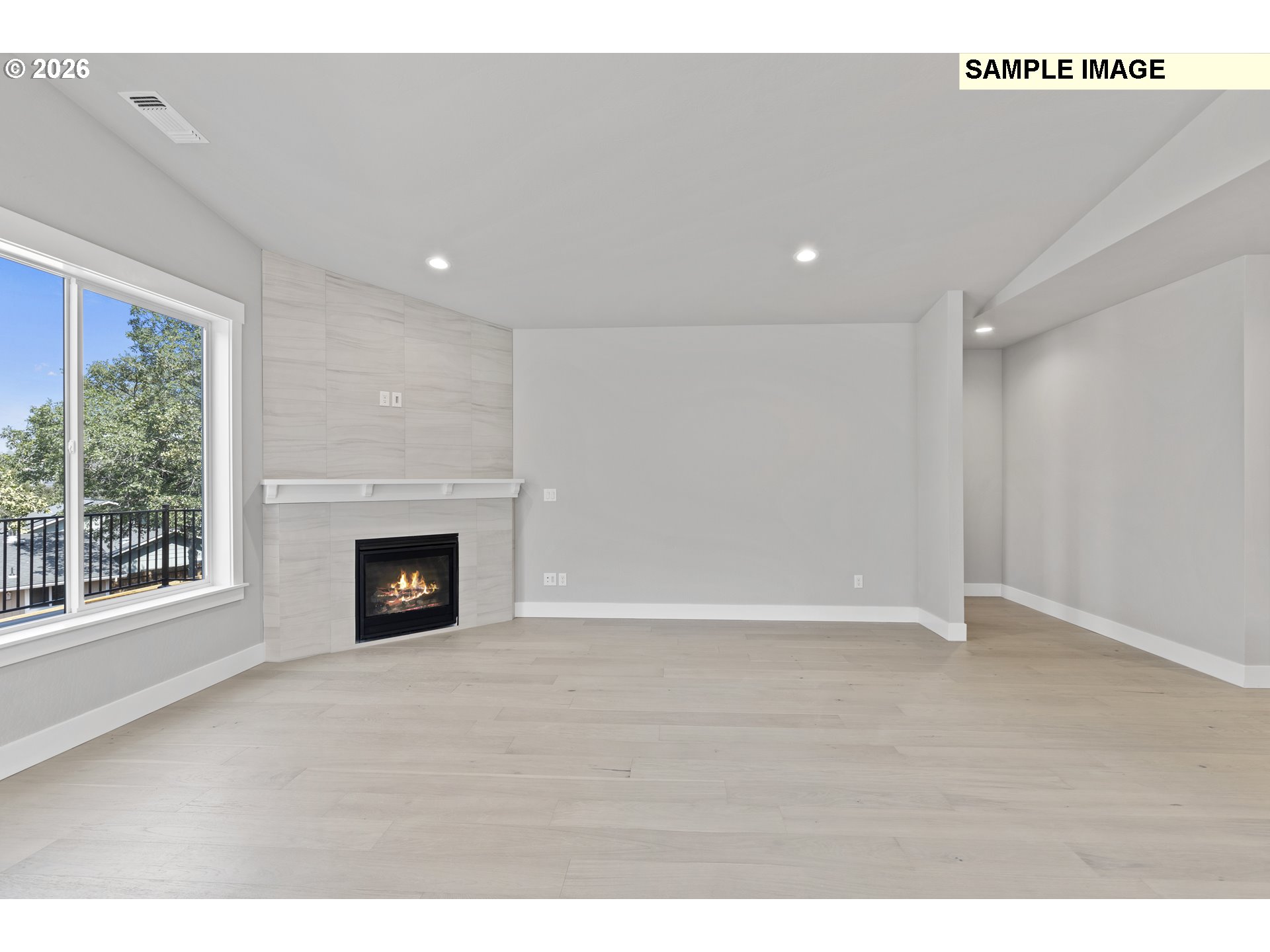 3225 South Magnolia Street, Unit L737 Cornelius, OR 97113 - Photo 5 of 13 Great Room