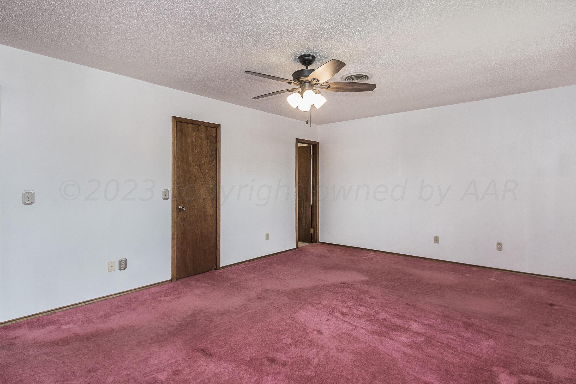 4600 Scotswood Drive Amarillo, TX 79110 - Photo 15 of 24 015_Master Bedroom 2