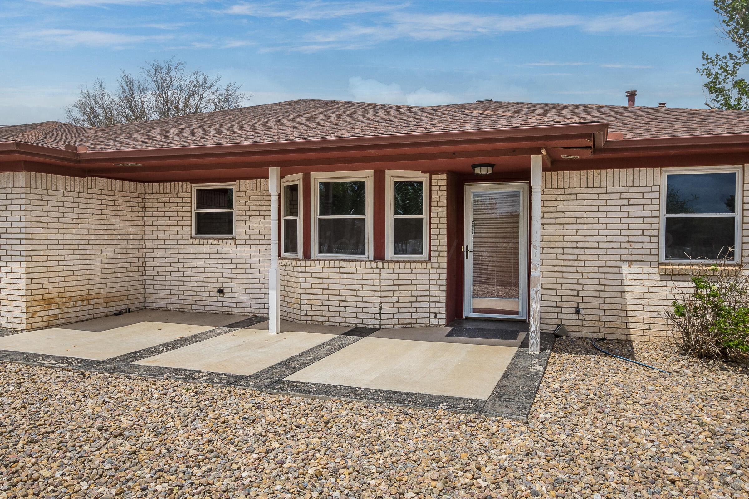 4600 Scotswood Drive Amarillo, TX 79110 - Photo 3 of 24 003_Front Porch