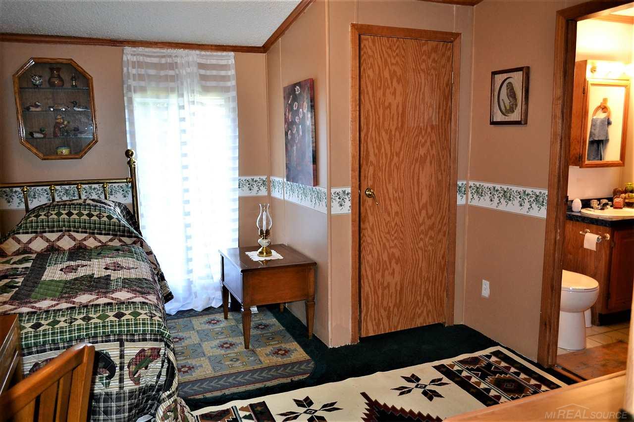 6800 Derby Road Applegate, MI 48401 - Photo 9 of 28