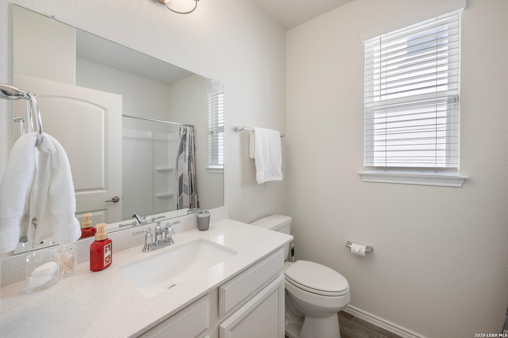 4047 Wild Bloom Road Seguin, TX 78155 - Photo 9 of 29 Gallery Image 9