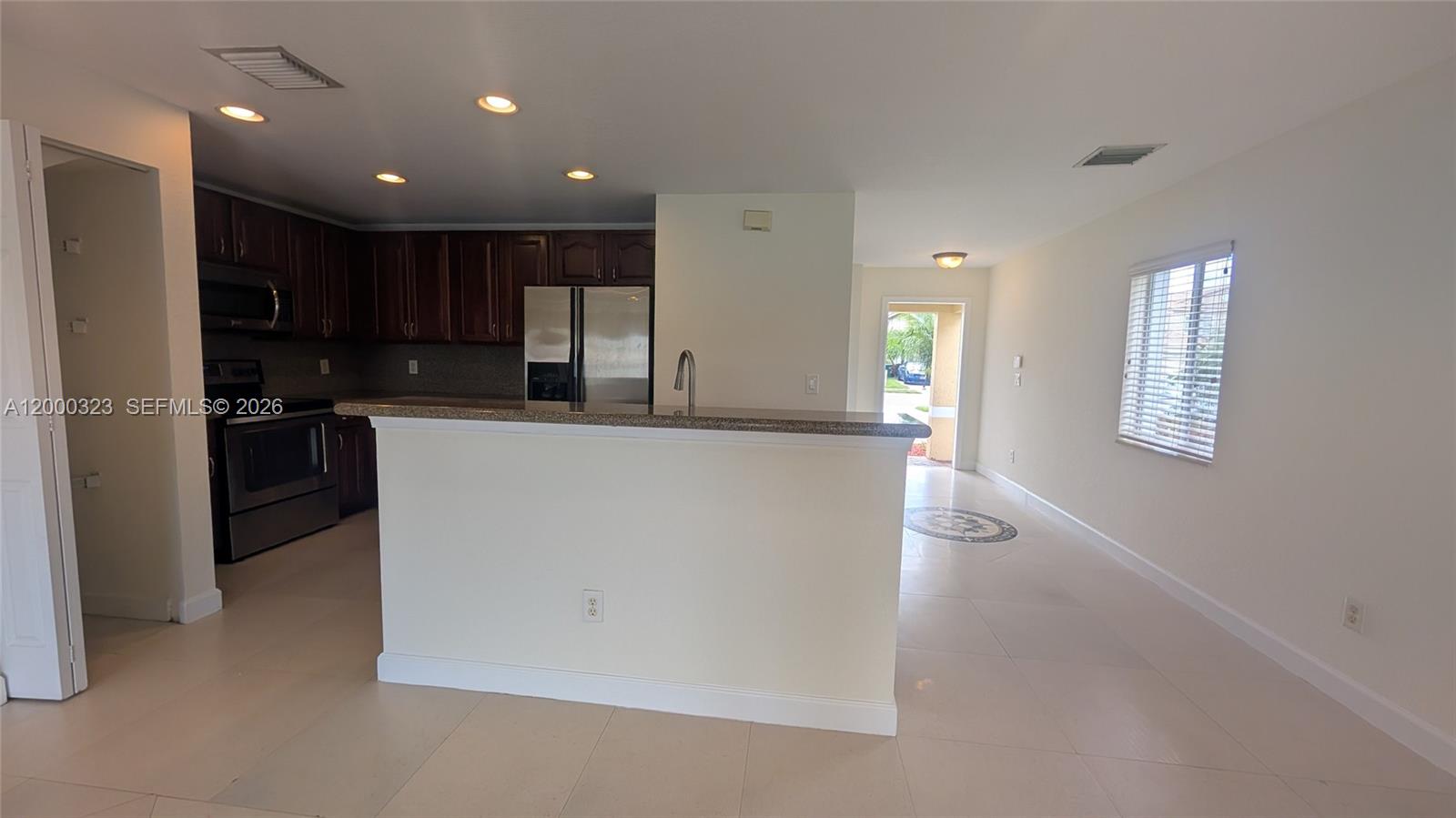 5910 Royal Way Tamarac, FL 33321 - Photo 14 of 36