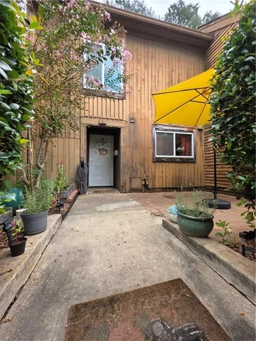 $160,000 | 28 Willowick Drive, Lithonia, GA 30038