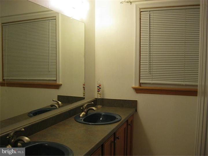 2240 Rittenhouse Square Bensalem, PA 19020 - Photo 14 of 23 Bathroom