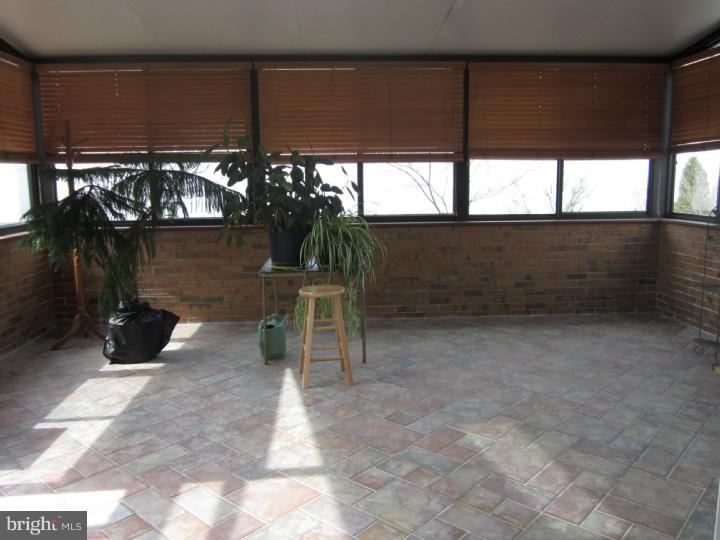 2240 Rittenhouse Square Bensalem, PA 19020 - Photo 19 of 23 Sun Room