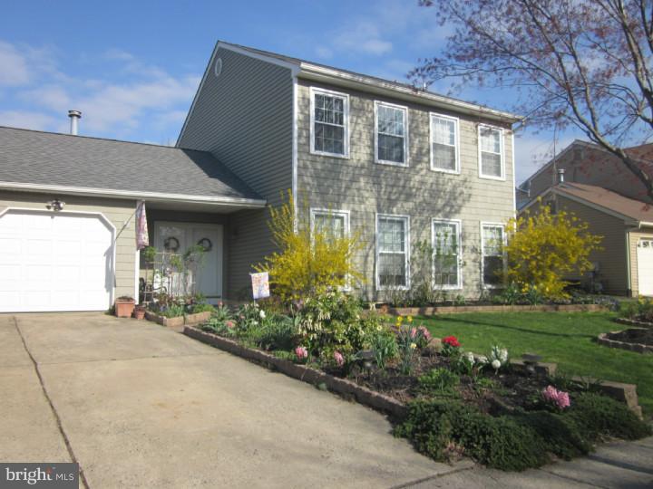 2240 Rittenhouse Square Bensalem, PA 19020 - Photo 4 of 23 Exterior Front