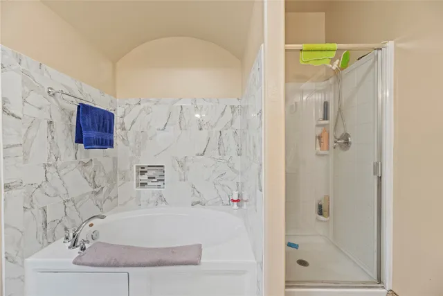 $2,500 | 7867 Galleon Field Lane, Cypress, TX 77433