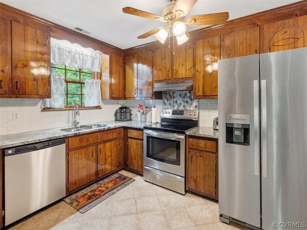 2412 Log Cabin Road Maidens, VA 23102 - Photo 8 of 27