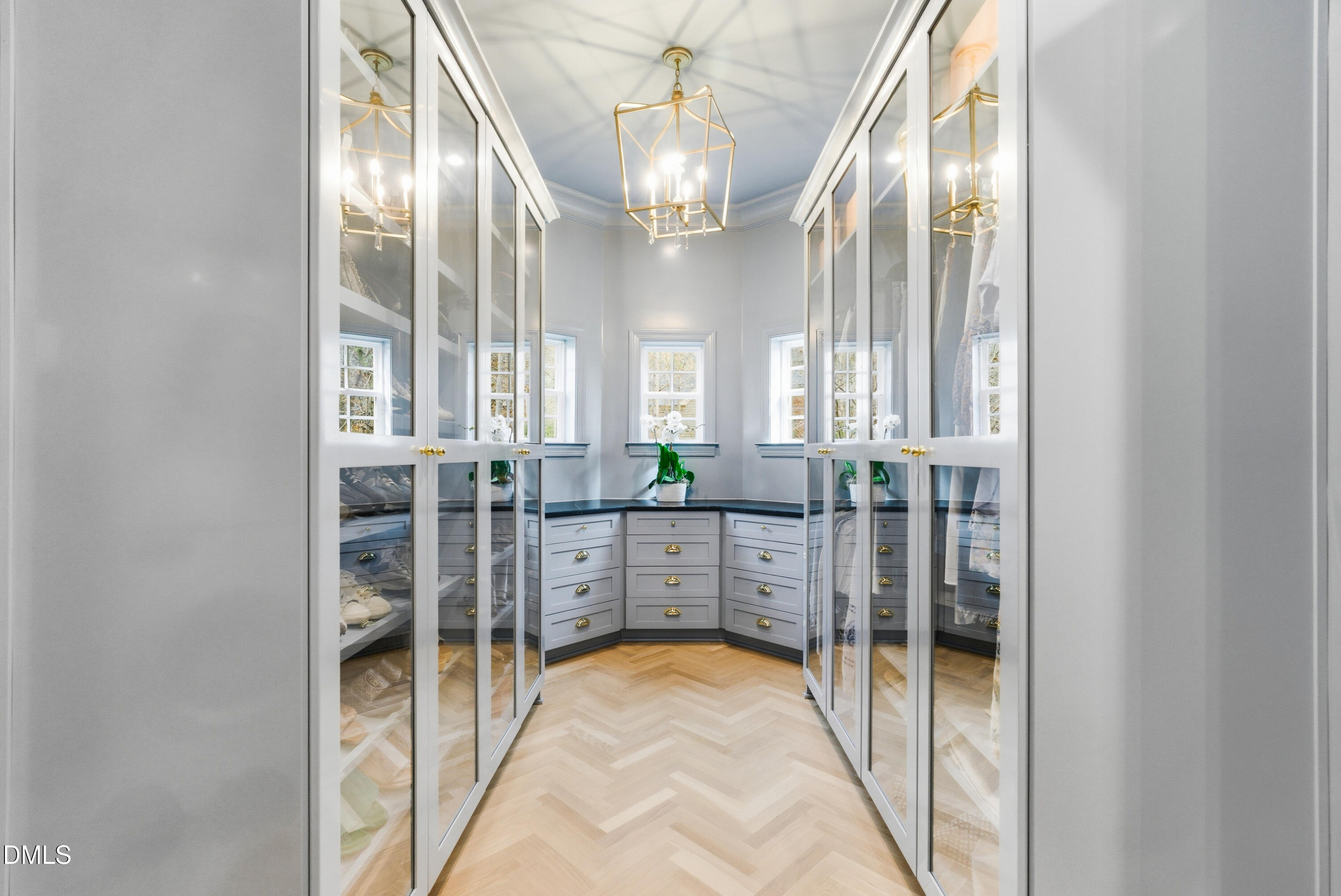 1528 Eglantyne Court Raleigh, NC 27613 - Photo 48 of 99 CV_Eglantyne_365.ARW