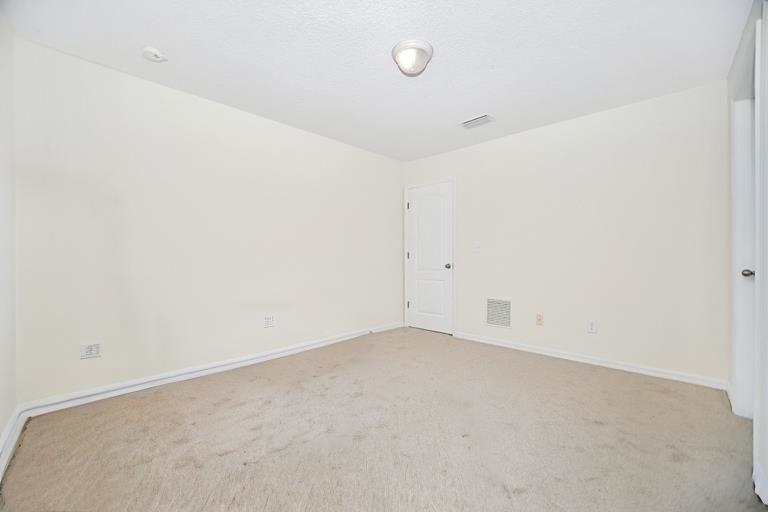 499 Cabernet Place St. Augustine, FL 32084 - Photo 28 of 30 an empty room with an entryway