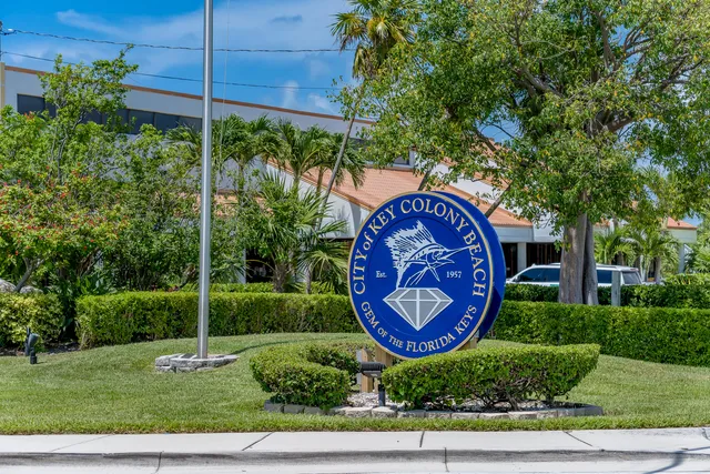 $1,549,000 | 260 Sadowski Causeway, Key Colony Beach, FL 33051