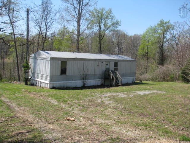 1010 Promise Land Road Charlotte, TN 37036 - Photo 8 of 10 Gallery Image 8
