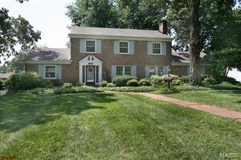 822 Hawbrook Road Glendale, MO 63122 - Photo 1 of 1
