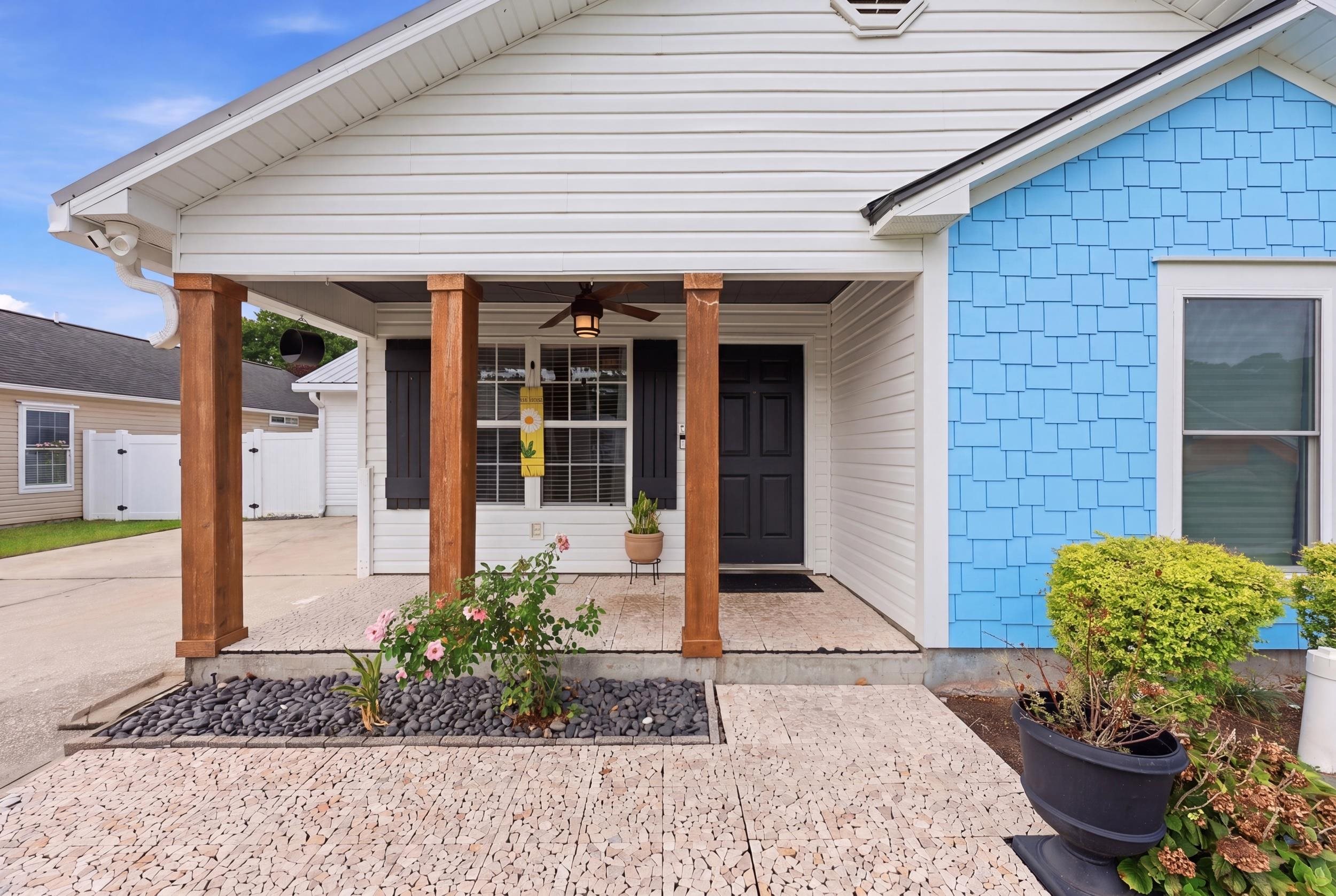 5017 Blue Spruce Lane Murrells Inlet, SC 29576 - Photo 5 of 51 Gallery Image 5