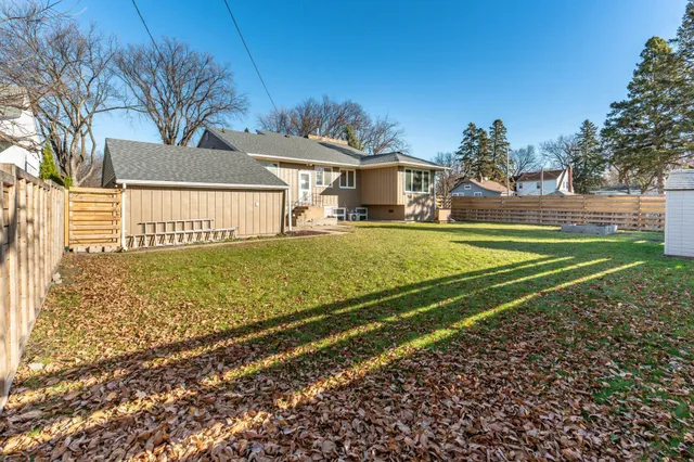 $285,000 | 1015 11th Avenue South, Moorhead, MN 56560