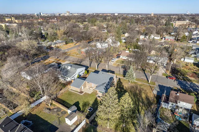 $285,000 | 1015 11th Avenue South, Moorhead, MN 56560