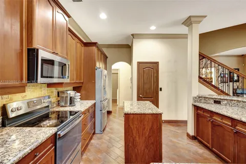 $1,095,000 | 13664 60th Street North, West Palm Beach, FL 33411