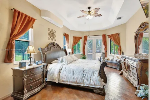 $1,095,000 | 13664 60th Street North, West Palm Beach, FL 33411