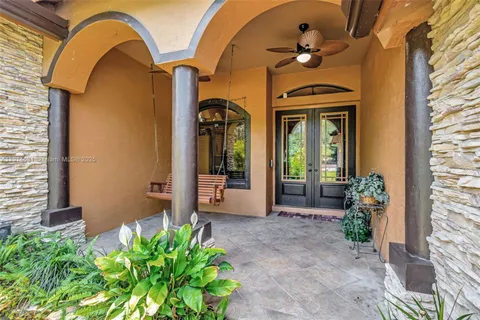 $1,095,000 | 13664 60th Street North, West Palm Beach, FL 33411