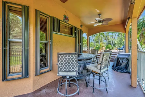 $1,095,000 | 13664 60th Street North, West Palm Beach, FL 33411