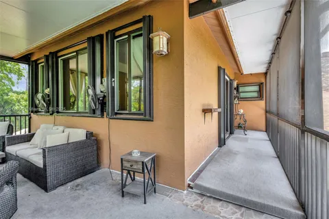 $1,095,000 | 13664 60th Street North, West Palm Beach, FL 33411