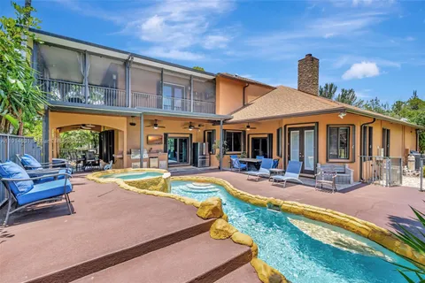 $1,095,000 | 13664 60th Street North, West Palm Beach, FL 33411