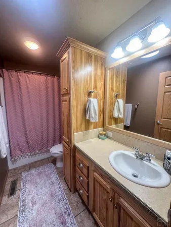 $325,000 | 8641 County Rd LL, Lamar, CO 81052