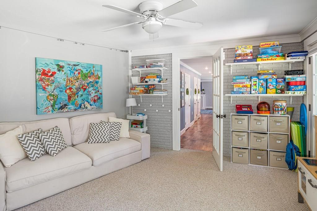 81 Townsend Road Scituate, MA 02066 - Photo 10 of 30 Gallery Image 10