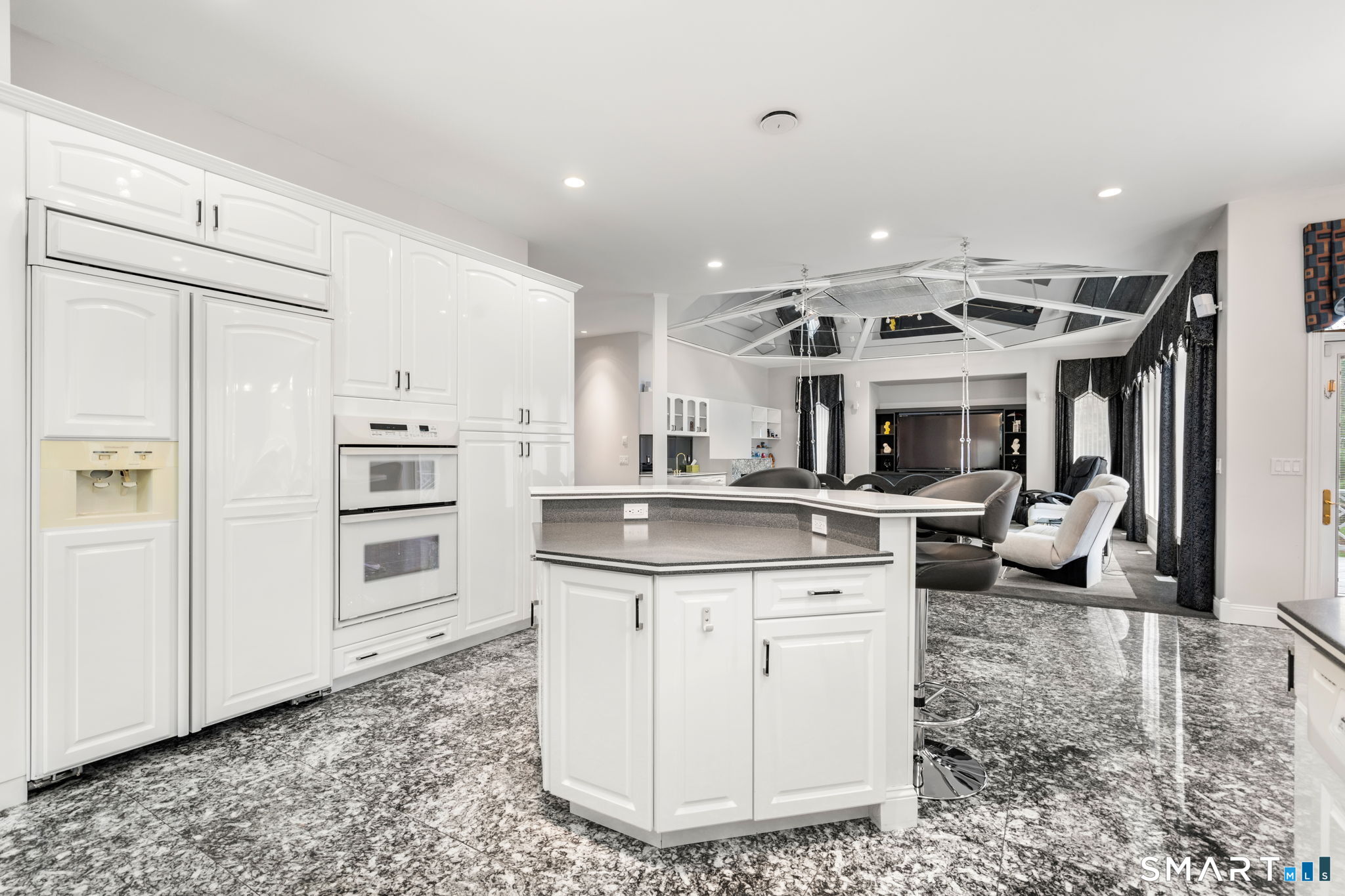 10 Faldu Road Windsor, CT 06095 - Photo 11 of 38