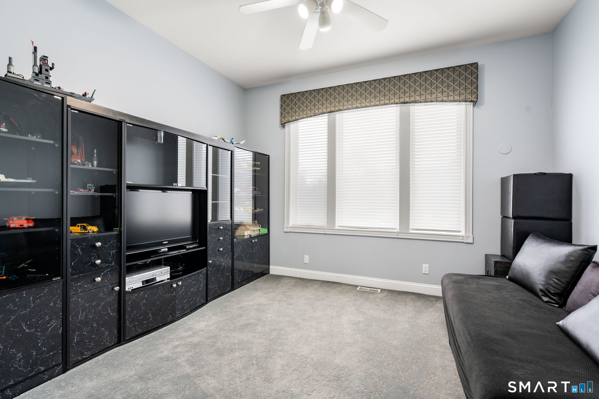 10 Faldu Road Windsor, CT 06095 - Photo 20 of 38