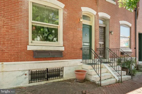 $850,000 | 2424 Lombard Street, Philadelphia, PA 19146