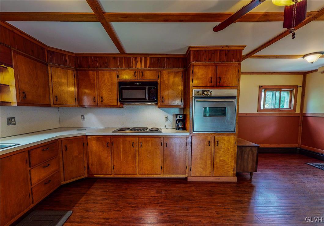 139 State Road Lehighton, PA 18235 - Photo 10 of 50 Gallery Image 10