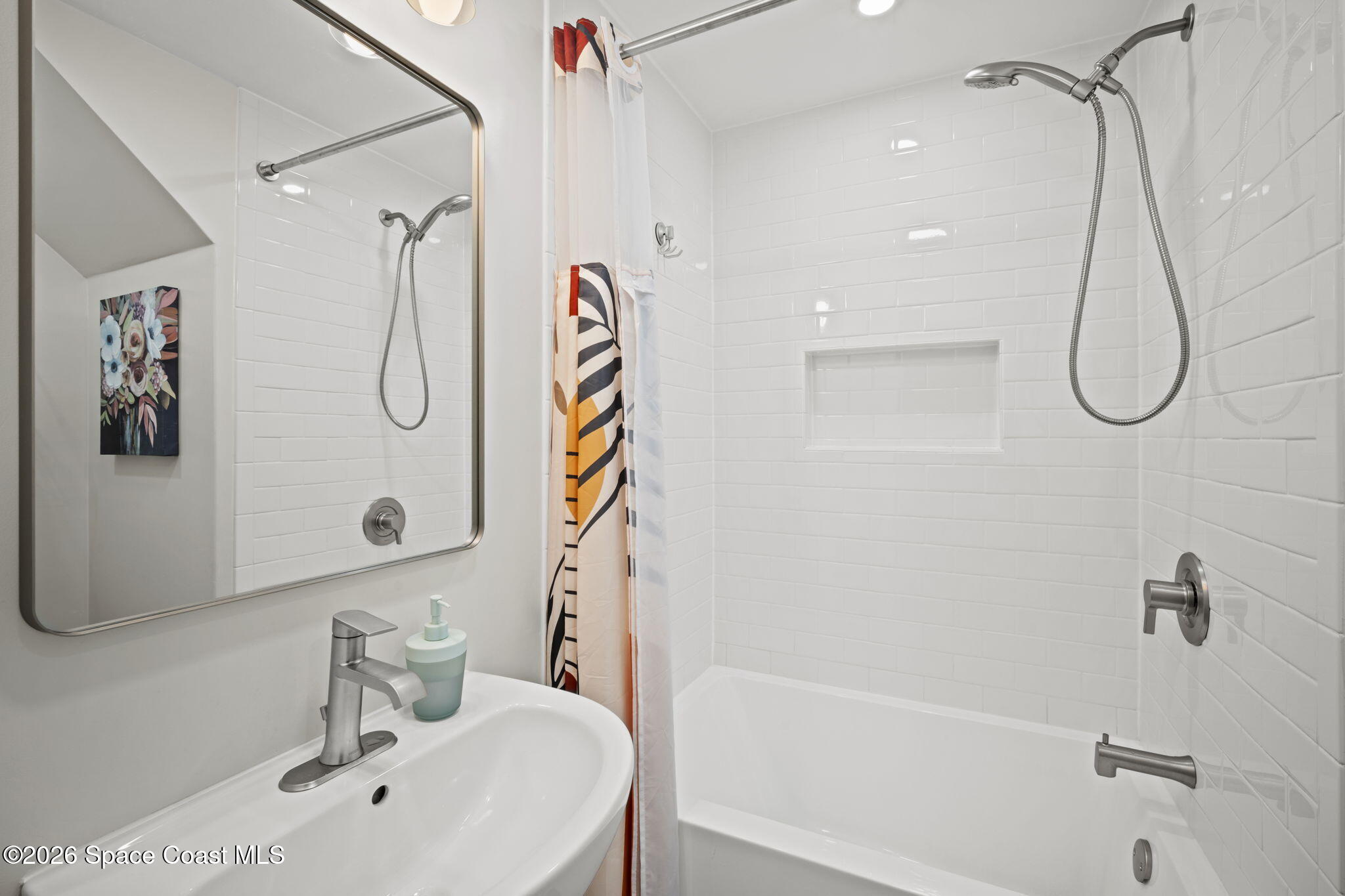 3047 Sunset Lane Cocoa, FL 32922 - Photo 18 of 35 17-web-or-mls-SUNSET.BATH 2. 3